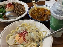 -CowCow其其·牛杂咖啡公司(六运店)