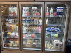 -牛朋牛奶棚(南昌路店)