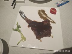 -千百味红餐厅·江西菜(绿地双子塔店)