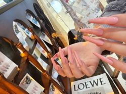 -鲸彩·美甲美睫科技护肤