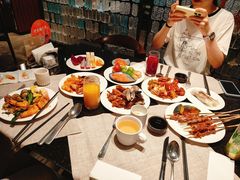 -东方红海鲜百汇(国际大厦店)