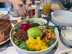 牛油果沙拉-小大董·烤鸭(观景餐厅·南京西路店)