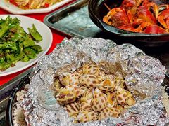 -岛中岛·海鲜大排档·万宁老字号(东澳店)