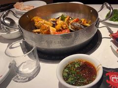 -七欣天香辣蟹火锅(闵行浦江欢乐颂店)