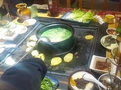 -有一锅·野生菌黑山羊腊排骨火锅(古城北门店)