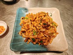 -潮界(凯德晶萃店)