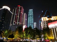 -日月光中心广场