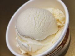 -哈根达斯(滨江店)