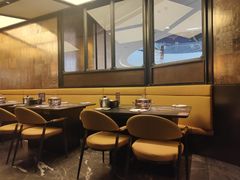 -钱小奴海鲜自助黑金店(杭州滨江龙湖店)
