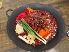 -黄潇洒老火锅(九眼桥宏济巷店)