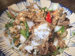 -Cuc Gach Quan Restaurant