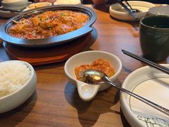 -云海肴·汽锅鸡·云南菜(天山百盛优客店)