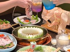 -得意咚瓜·顺德鱼生·冬瓜火锅(深圳首店)