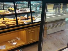面包甜点陈列柜-迪莉娅(欧亚卖场店)