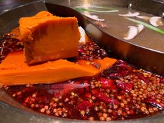 -小天鹅火锅·一线江景洪鼎旗舰店(洪崖洞店)