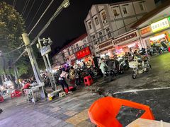 -郑记•不夜城烧烤•龙虾•虾蟹(黄鹤楼店)