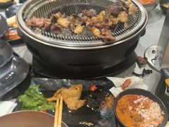 -啊美丽炭火烤肉(滑翔一店)