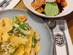 生三文鱼拌饭-Moka Bros 摩卡站(西单大悦城店)