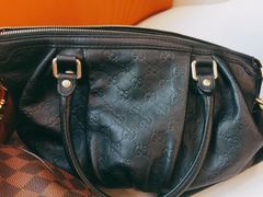 -聚云奢二手奢侈品黄金手表包包回收·中古店(中福城店)