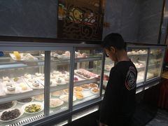面包甜点陈列柜-顺德渔村·岭南一号
