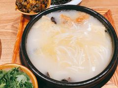 -麦麦山云南菜(复地活力城店)