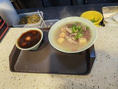 鸭血粉丝汤-鸡鸣汤包(仙林店)