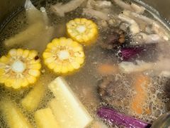 -三个椰子·现砍椰子鸡(金源CBD店)