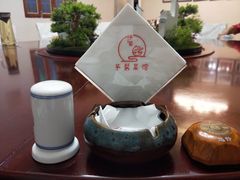 -茅台镇网红溶洞餐厅·茅帮菜馆