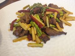 -香山湖渔家大院