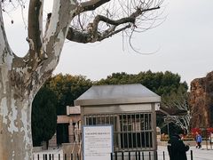 -上海市龙华烈士陵园