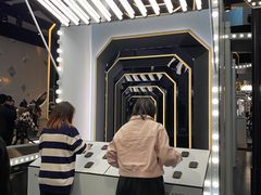 -CHANEL(恒隆广场店)