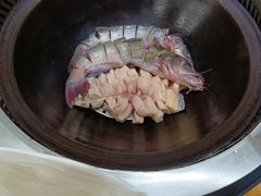 -老刘生态大鱼坊铁锅炖鱼(赛马场店)