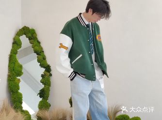 上城区白傅路5号湖边邨The Chaptel三楼