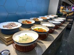 -锤头鲨毛肚海鲜烤肉自助餐厅(国购广场店)