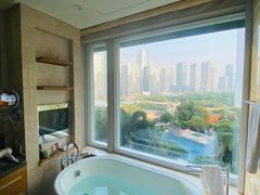 -深圳星河丽思卡尔顿酒店