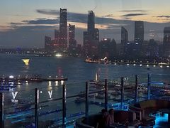 -VENU+海景酒廊