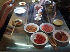 -马路牙子地桌烤肉(工体店)