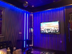 -好乐迪(张扬路八佰伴店)