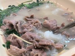 胡椒浸牛展-正宗鸡饭粤香酒家(朱村店)