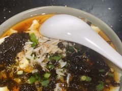 -弄堂咪道-饭香·面香·馄饨香(兴梅店)