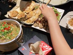 -何师烧烤Pro ·江湖川菜·小龙虾·精酿(太古里旗舰店)