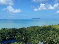 -三亚湾海居铂尔曼度假酒店