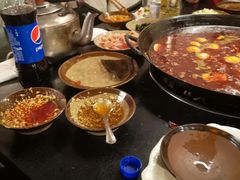 -岗上渣渣老火锅(两路口店)