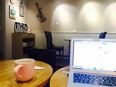 -Cafe Villa