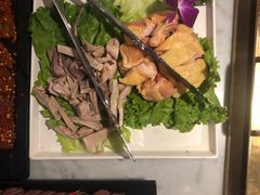 -尚尚仙·酸汤猪手·猪肚鸡火锅(华联万柳购物中心店)