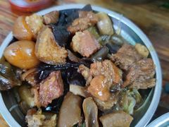 -灵山卢梅燕粉店