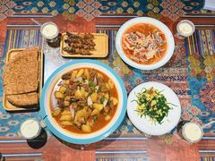 -乡村馕坑肉·烧烤·新疆菜·本地人更爱吃(阿勒泰首店)