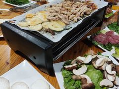 -老东北烤肉(金山店)