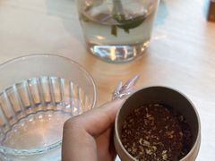 -YEEGIN COFFEE也径咖啡