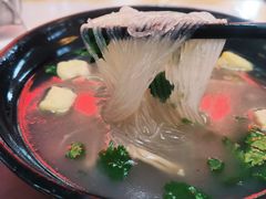 金牌鸭血粉丝汤-冯鑫记南京鸭血粉丝汤(南京南站店)